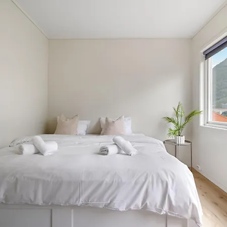Lägenhet Quiet Area - Family Friendly - Sun Terrace Bergen